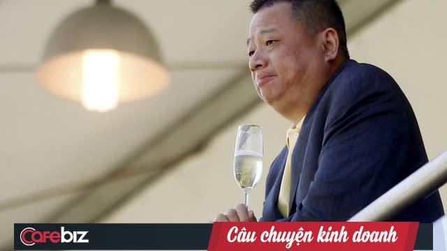 Từ tỷ phú giàu thứ 4 châu Á trở thành chúa chổm, bị siết cả 1 tòa chọc trời, vay ông trùm BĐS Lý Gia Thành 1 tỷ USD cũng không đủ trả nợ - Ảnh 1. Từ tỷ phú giàu thứ 4 châu Á trở thành chúa chổm, bị siết cả 1 tòa chọc trời, vay ông trùm BĐS Lý Gia Thành 1 tỷ USD cũng không đủ trả nợ - Ảnh 1.