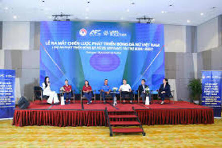 Ra mắt Chiến lược phát triển bóng đá nữ Việt Nam