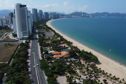 Du lịch - đầu kéo phát triển kinh tế của Khánh Hòa