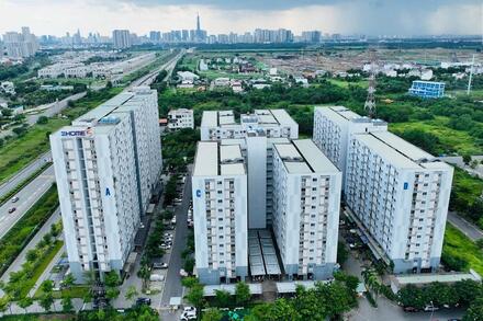 Vợ chồng có tổng thu nhập dưới 40 triệu đồng/tháng được mua nhà ở xã hội