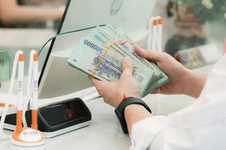 Tín dụng và đầu tư công tạo lực đẩy tăng trưởng kinh tế bứt phá cuối năm