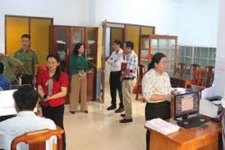 Tháo gỡ khó khăn để trung tâm phục vụ hành chính công hoạt động hiệu quả