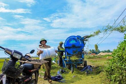 Bứt phá trong hành trình giảm nghèo, xây dựng nông thôn mới
