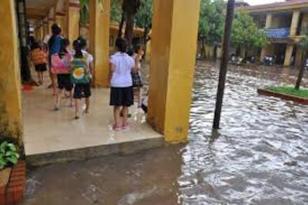 Đảm bảo điều kiện dạy và học tại các trường bị ảnh hưởng mưa lũ