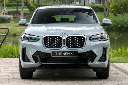Xe sang BMW X4 và 5 Series giảm gần nửa tỷ đồng tại đại lý