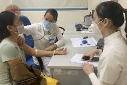 Ứng dụng công nghệ số để khám sàng lọc bệnh tim mạch, thận người dân