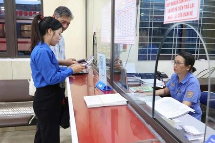 Giảm giá vé tàu khách tuyến Hải Phòng - Hải Dương từ 1.11