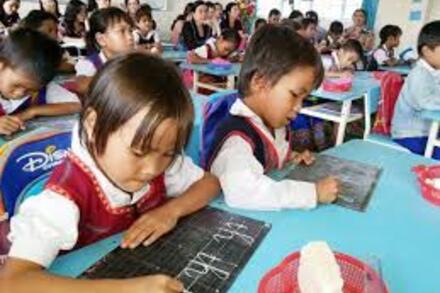 Chú trọng giảng dạy tiếng Việt cho trẻ em dân tộc thiểu số