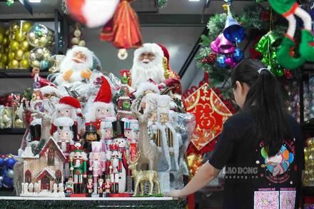 8 ý tưởng trang trí nhà đón Giáng sinh ấm áp và lấp lánh