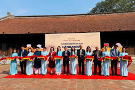 Từ Thăng Long đến Phú Xuân – Hành trình gốm Việt kết nối hai kinh đô