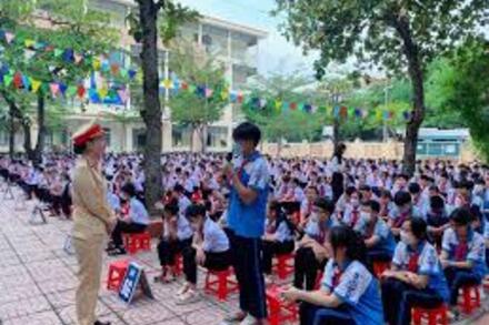 Nhiều giải pháp tuyên truyền, giáo dục đảm bảo an toàn giao thông học đường