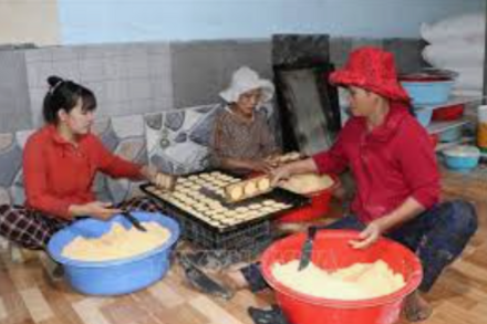 Các làng bánh truyền thống Lâm Đồng “đỏ lửa” vụ Tết