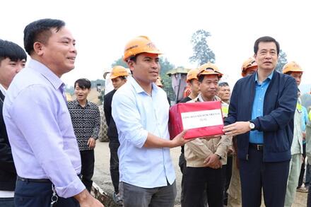 Hơn 86.000 người lao động ngành Xây dựng được chăm lo