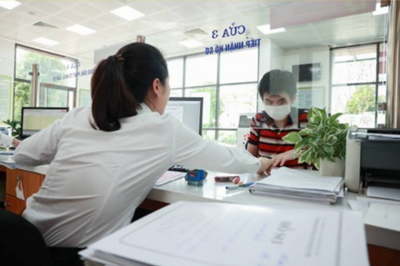 Thu hút nhân tài không chỉ phụ cấp 300% lương