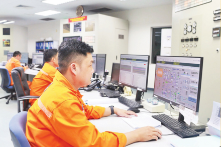 EVN vẫn bảo đảm cung ứng điện trong những ngày phụ tải lập đỉnh