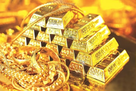 Vàng 4.300 USD, bạc 70 USD: Thị trường chờ tín hiệu lãi suất