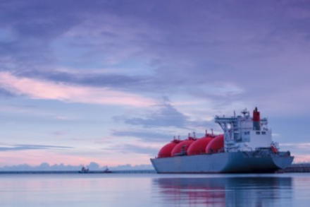 Qatar gấp rút khôi phục dòng chảy LNG toàn cầu qua Hormuz