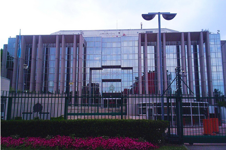 Interpol cảnh báo AI đang tiếp sức cho các vụ lừa đảo trực tuyến tại châu Á