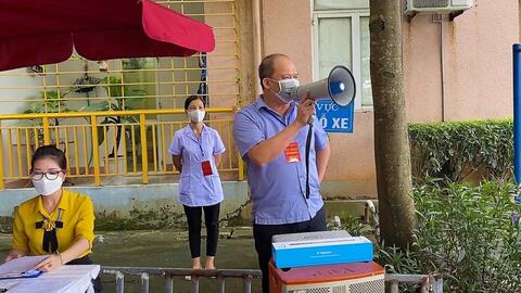 Công ty Than Hạ Long: Diễn tập tình huống phòng chống dịch COVID-19 tại chung cư công nhân