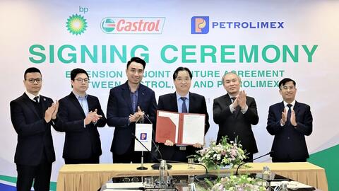 Castrol và BP ký kết gia hạn hợp đồng liên doanh với Petrolimex