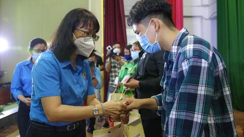9,5 triệu đoàn viên - lao động được chăm lo Tết