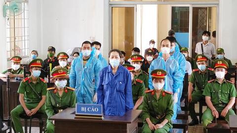 Đang xét xử “trùm” buôn lậu Mười Tường và đồng phạm