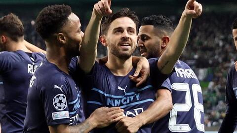 Thắng đậm Sporting Lisbon, HLV Guardiola vẫn chưa hài lòng lối chơi của Man City