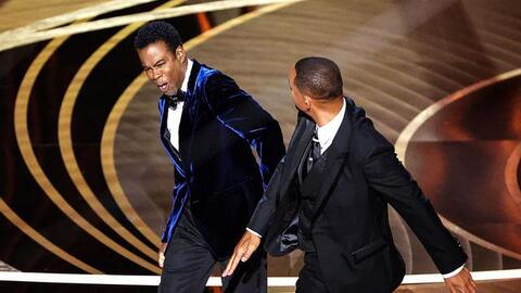 NÓNG: Cảnh sát sẵn sàng bắt giữ Will Smith ngay sau cú tát Chris Rock ở Oscar, Viện hàn lâm ra quyết định trừng phạt