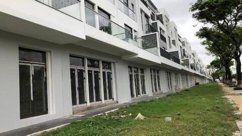 Đà Nẵng: Shophouse ế ẩm, hàng chục tỷ chôn chân, chấp nhận bán lỗ mới có khách mua