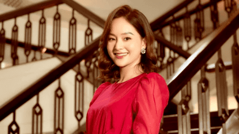 Lan Phương - “gương mặt thân quen” của giờ vàng VTV: Đã xinh đẹp, đa tài lại còn giỏi kinh doanh, đời sống hôn nhân viên mãn bên chồng Tây