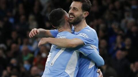 Man City trở lại ngôi đầu Ngoại hạng Anh, Arsenal thắng vùi dập Chelsea