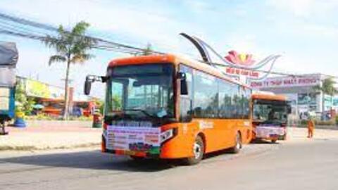 Cần thêm nhiều tuyến xe buýt sân bay