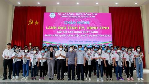 Đồng Tháp đưa 59 lao động thời vụ làm việc tại Hàn Quốc