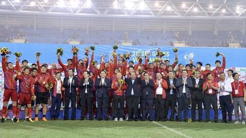 Tân HLV U23 Việt Nam bổ sung 14 cầu thủ vô địch SEA Games dự VCK U23 châu Á