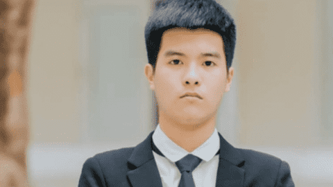 Nam sinh dân tộc Thái trở thành thủ khoa toàn quốc khối A01: Biết đọc báo, làm toán từ năm 3 tuổi, tự học lên 8.5 IELTS, ACT 35/36