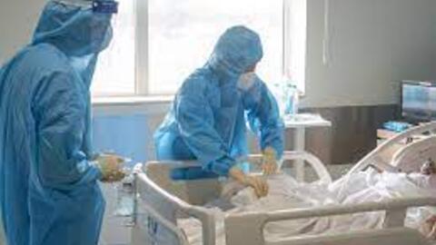 Dịch COVID-19 hôm nay: Số mắc giảm mạnh, 1 ca tử vong
