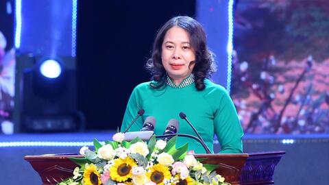 Ấm áp chương trình "Mùa xuân cho em" lần thứ 17