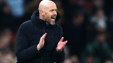 HLV Erik ten Hag tin rằng Man United đủ sức đánh bại bất kỳ ai