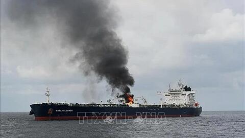 IMF: Hoạt động vận chuyển container ở Biển Đỏ giảm 30% do các cuộc tấn công