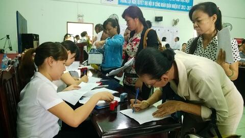 Đề xuất tăng mức hưởng trợ cấp thất nghiệp lên 75%