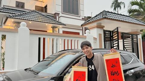 NÂNG BƯỚC NGƯỜI LAO ĐỘNG: Đứng vững trên đôi chân của mình