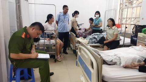 6 người nhập viện sau bữa ăn tối tại nhà hàng ở TP Hạ Long