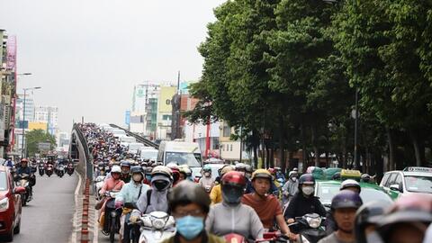 Đề xuất chưa thu phí ô tô vào trung tâm TP HCM