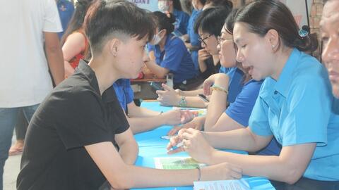 Thời gian nghỉ thai sản có được tính là thời gian tham gia BHTN?