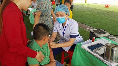 Bộ Y tế phê duyệt tiêm vắc-xin sởi cho trẻ dưới 6 tháng tại TP HCM