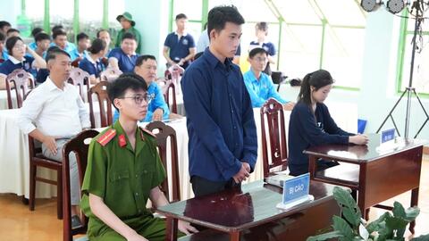 Nâng cao kiến thức pháp luật cho người lao động