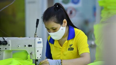 Sinh con thứ 2 có thể được hỗ trợ mua nhà ở xã hội