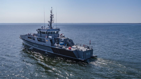 Estonia nói chiến đấu cơ Nga yểm trợ tàu chở dầu ở biển Baltic