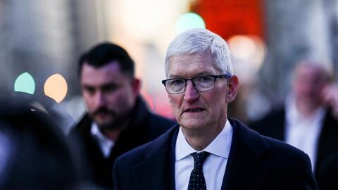 "Kiệt tác" chuỗi cung ứng xây dựng suốt 1 thập kỷ của Tim Cook nguy cơ đổ vỡ, đế chế Apple trị giá 3.000 tỷ USD đứng trước lựa chọn khó khăn