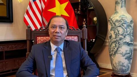 <a href="/hoi-nhap" title="Hội nhập" rel="dofollow">Hội nhập</a>
